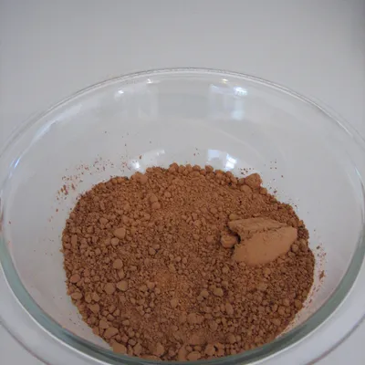 Cacao natural en polvo (24%)